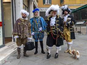 Foto 060 di 208