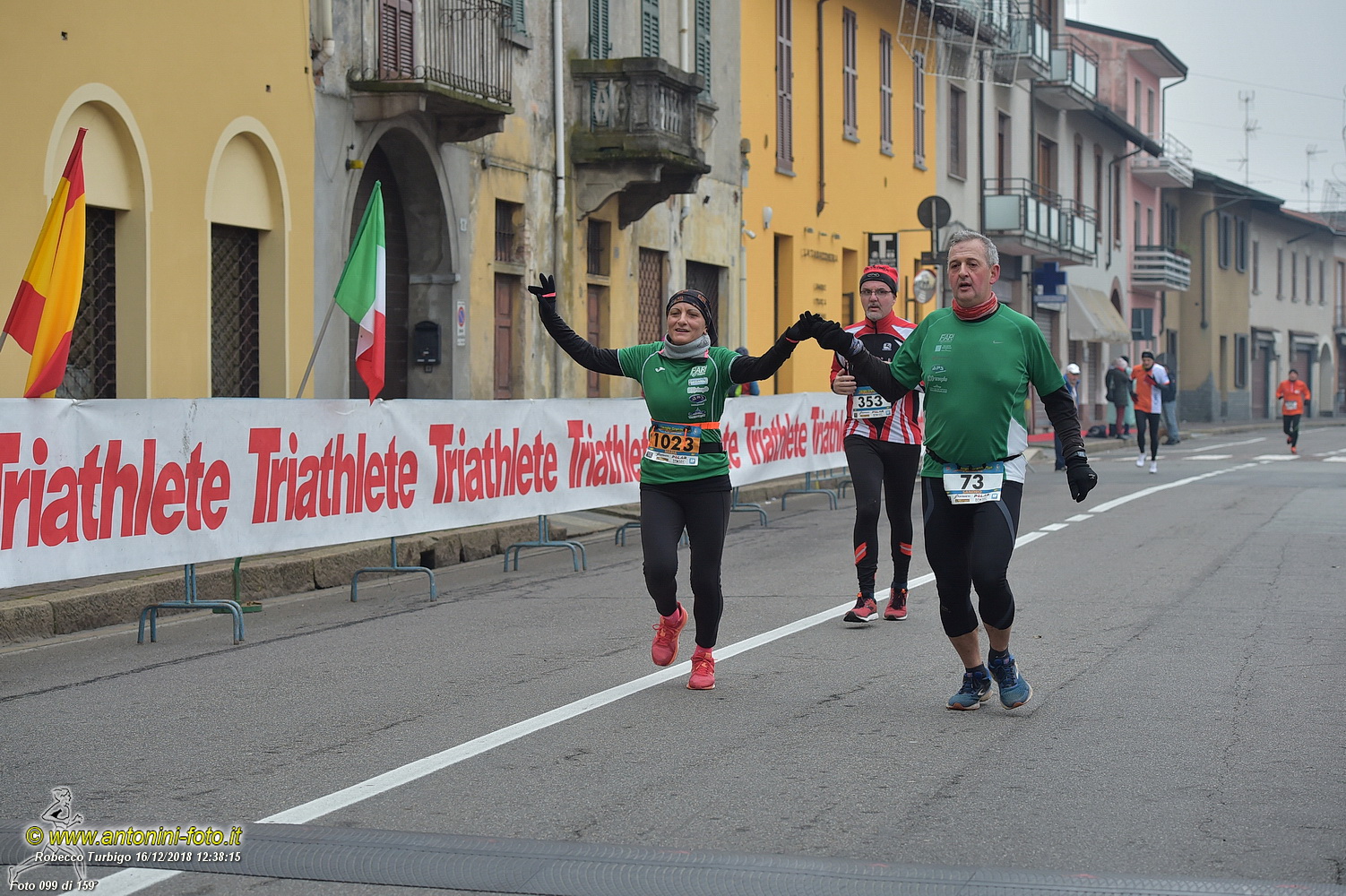 Foto 099 di 159