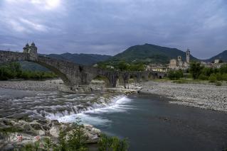 Foto 002 di 45