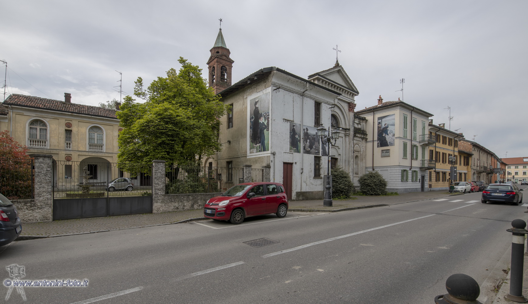 Foto 22 di 39