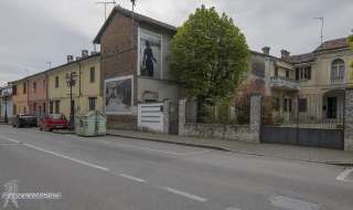 Foto 18 di 39