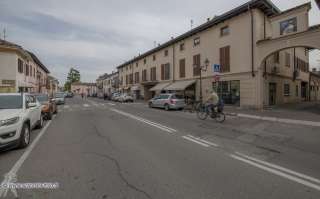 Foto 29 di 39