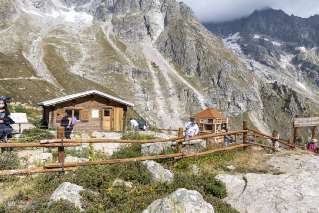 Foto 37 di 57