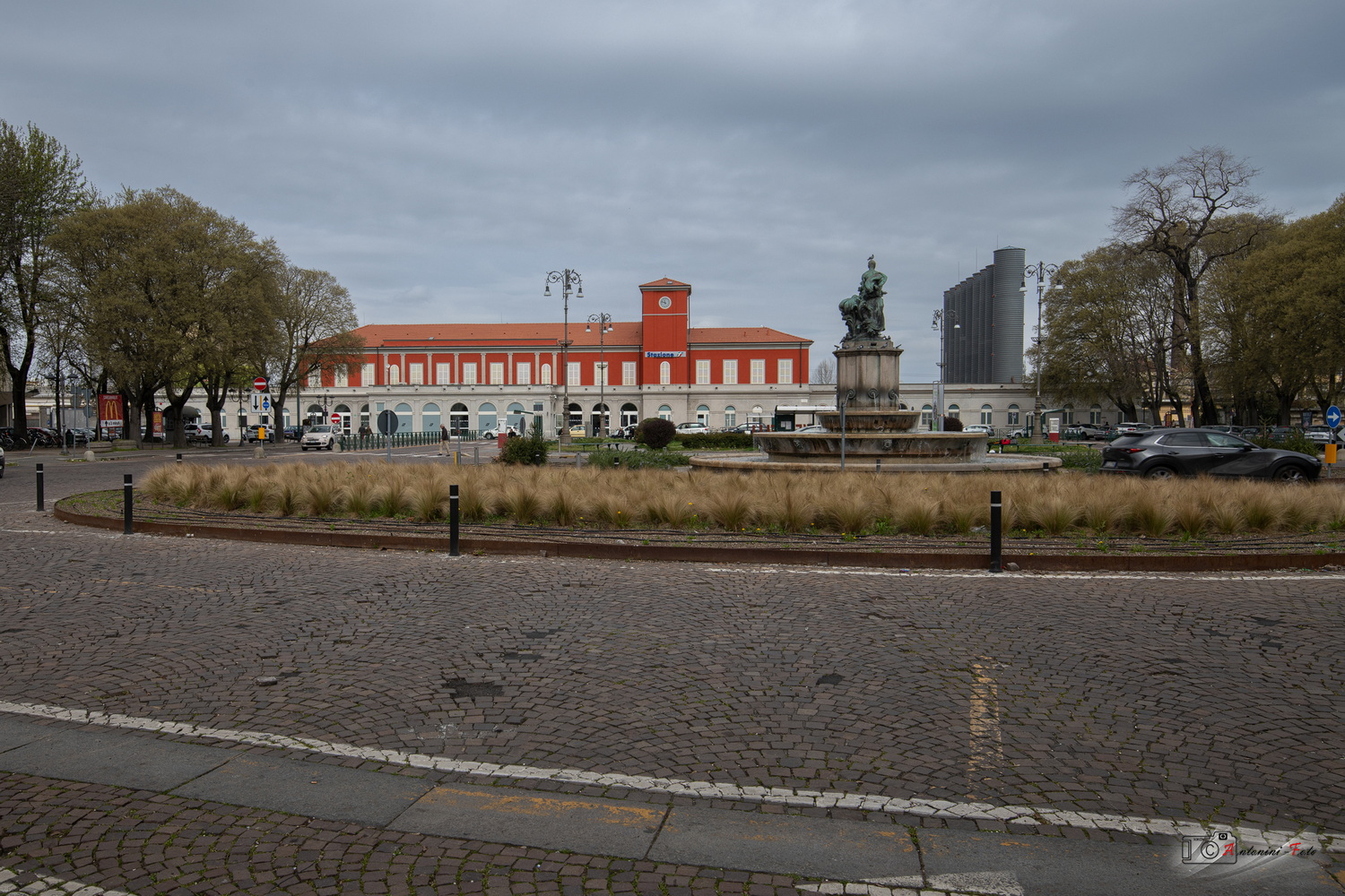 Foto 03 di 37