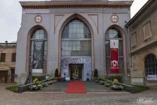 Foto 29 di 37