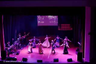 Foto 047 di 255