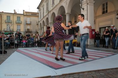 Foto 34 di 47