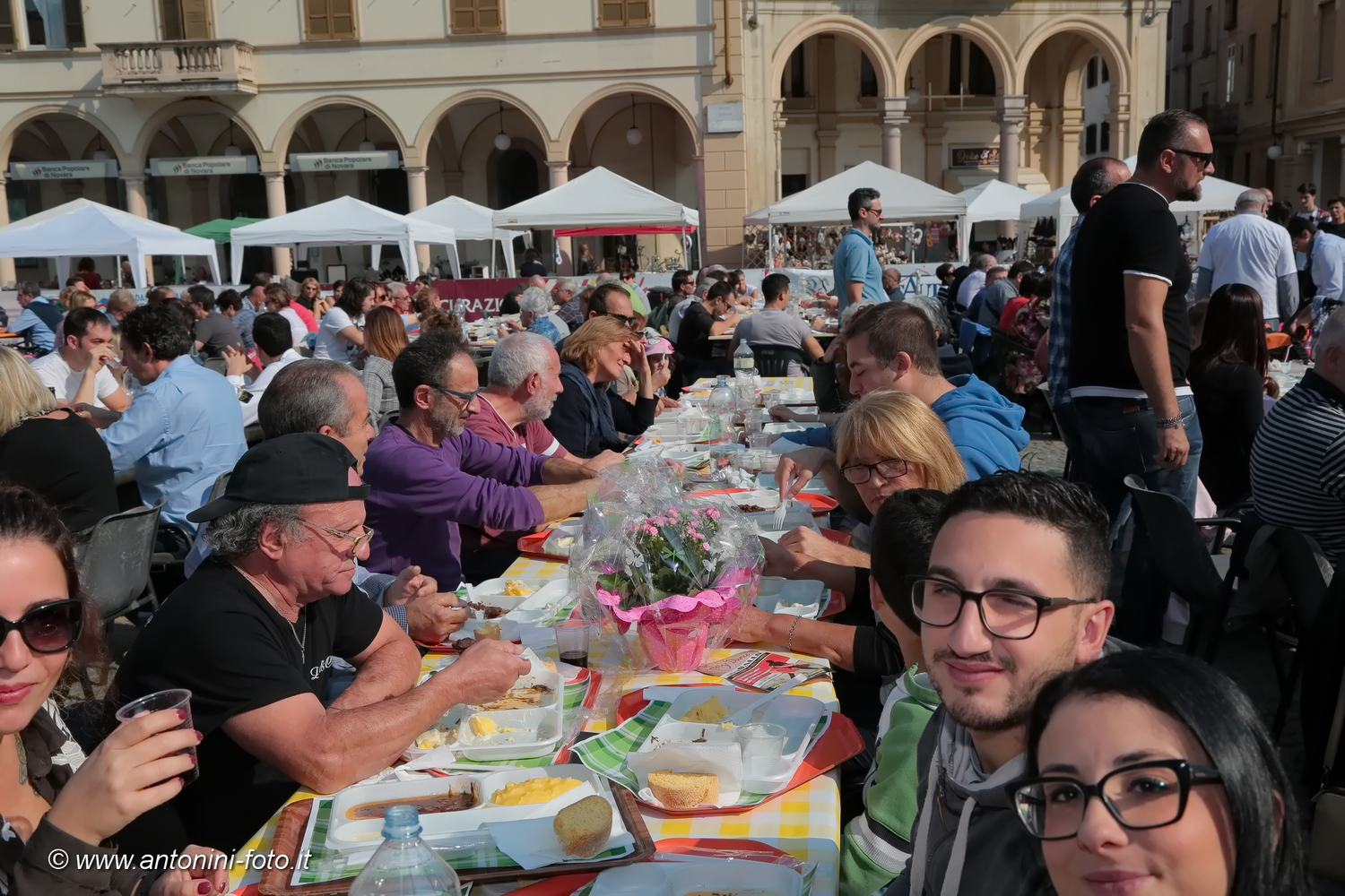 Foto 64 di 87