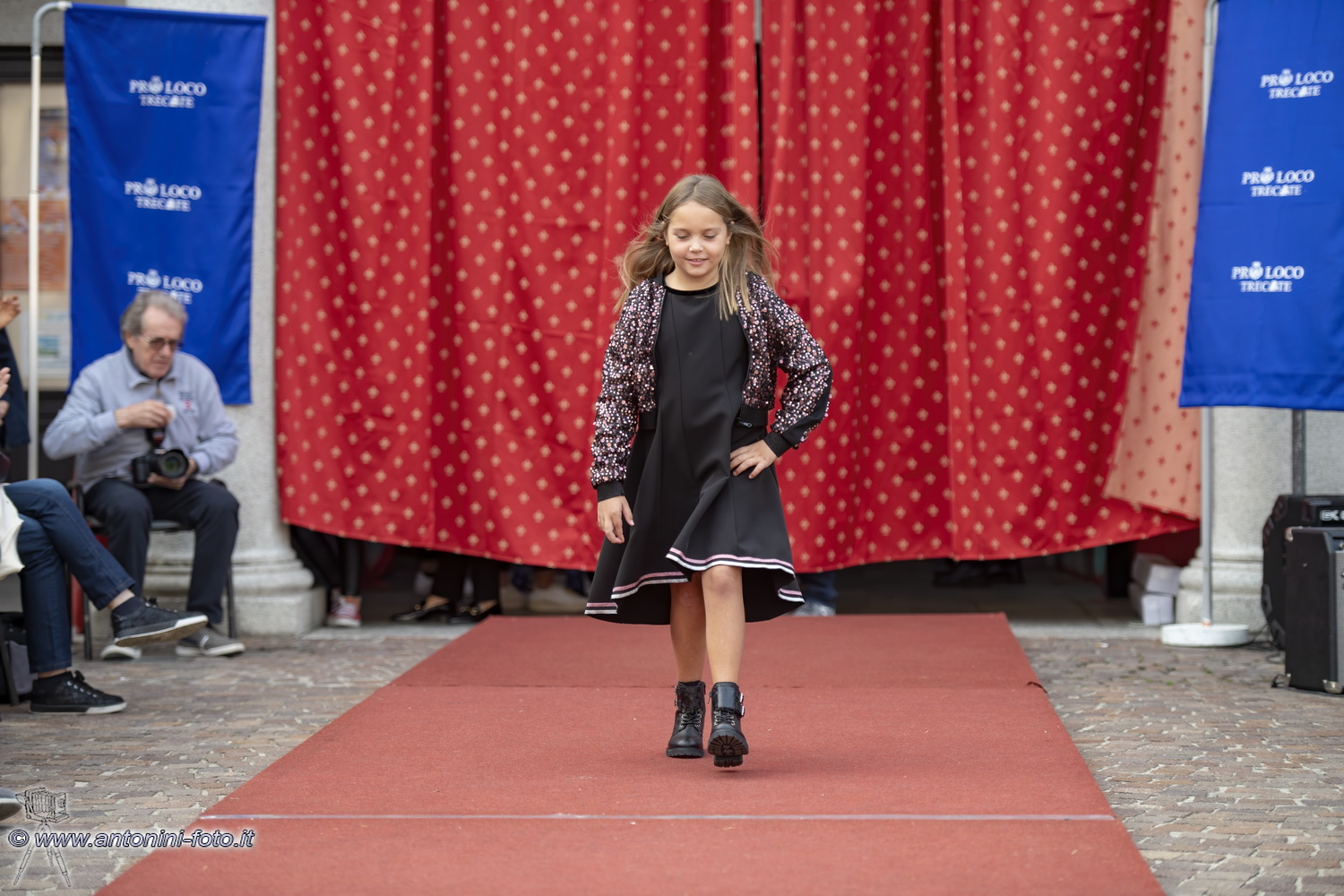 Foto 040 di 140