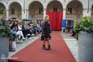 Foto 037 di 140