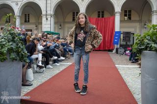 Foto 098 di 140