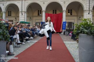 Foto 116 di 140
