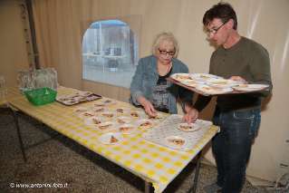 Foto 22 di 30