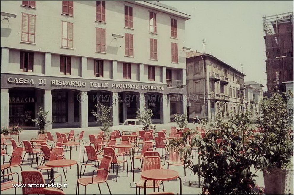 Piazza Cavour 1972
