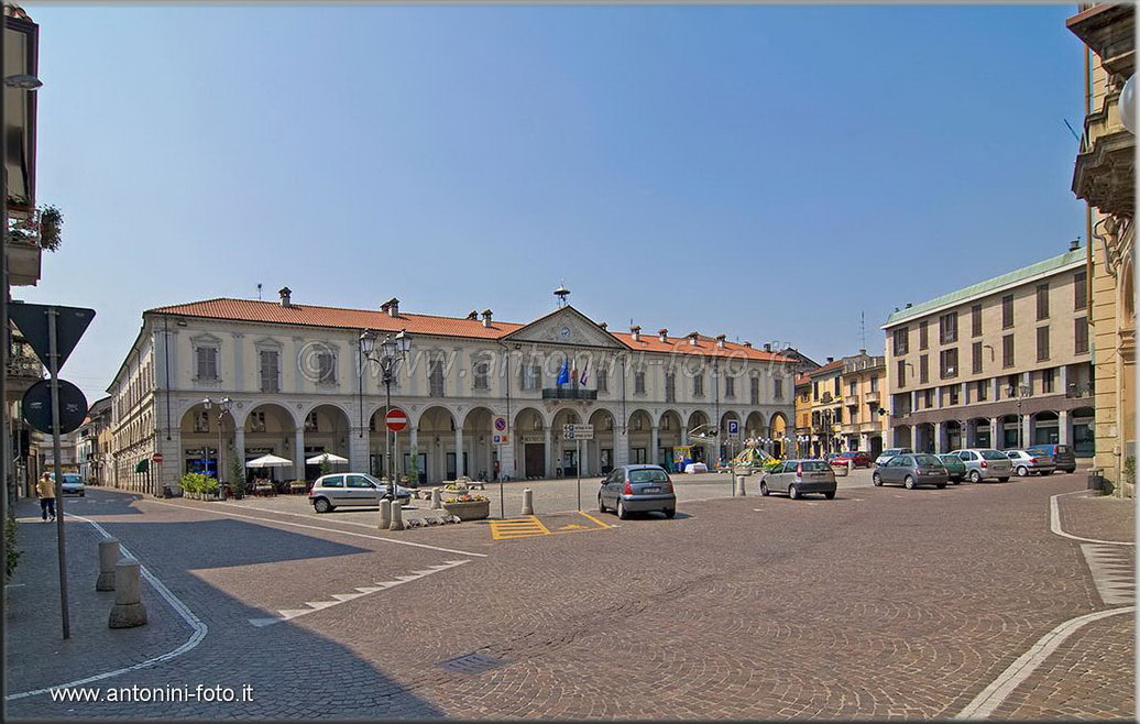 Trecate Piazza
