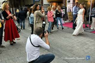 Foto 001 di 215