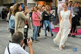 Foto 006 di 215