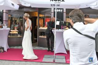 Foto 147 di 215