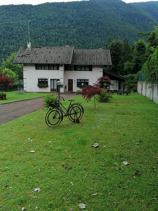 Foto 05 di 23