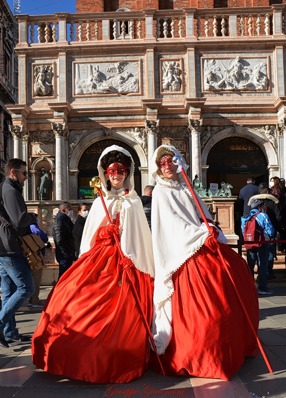Foto 028 di 257
