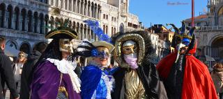 Foto 040 di 257