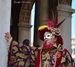 Foto 106 di 257