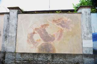 102
