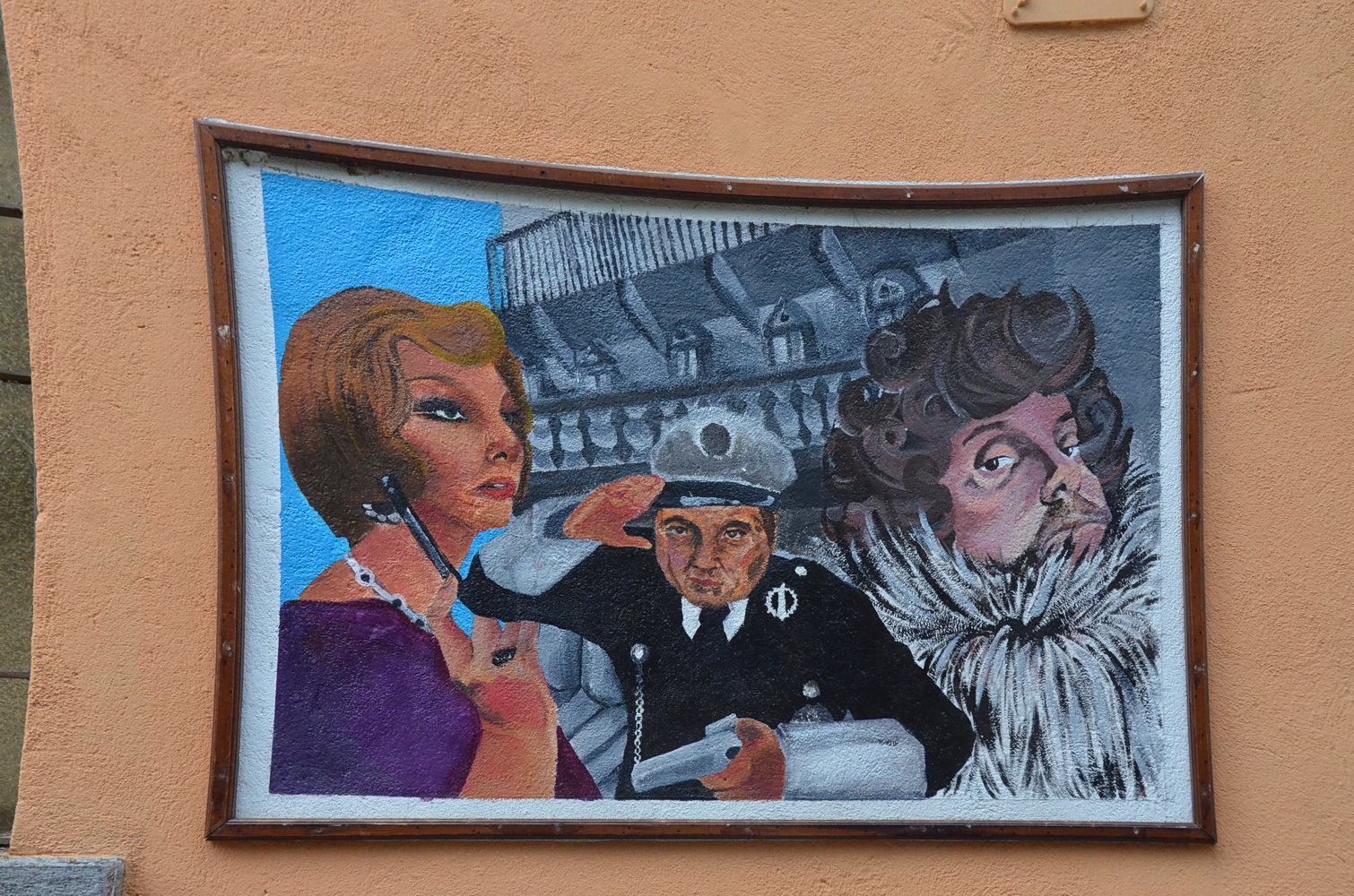 Foto 10 di 74