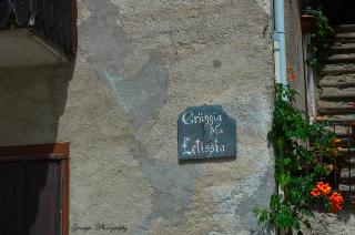 Foto 30 di 69