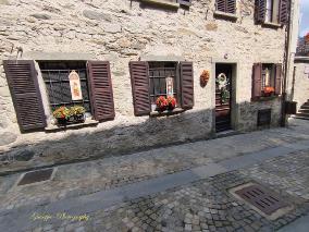 Foto 23 di 43