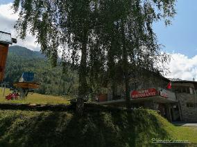 Foto 85 di 89