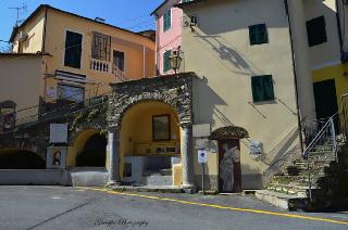 Foto 005 di 107