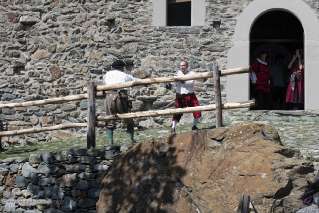 Foto 048 di 105