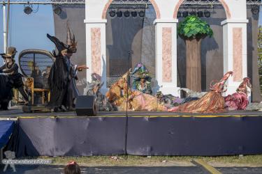 Foto 073 di 190