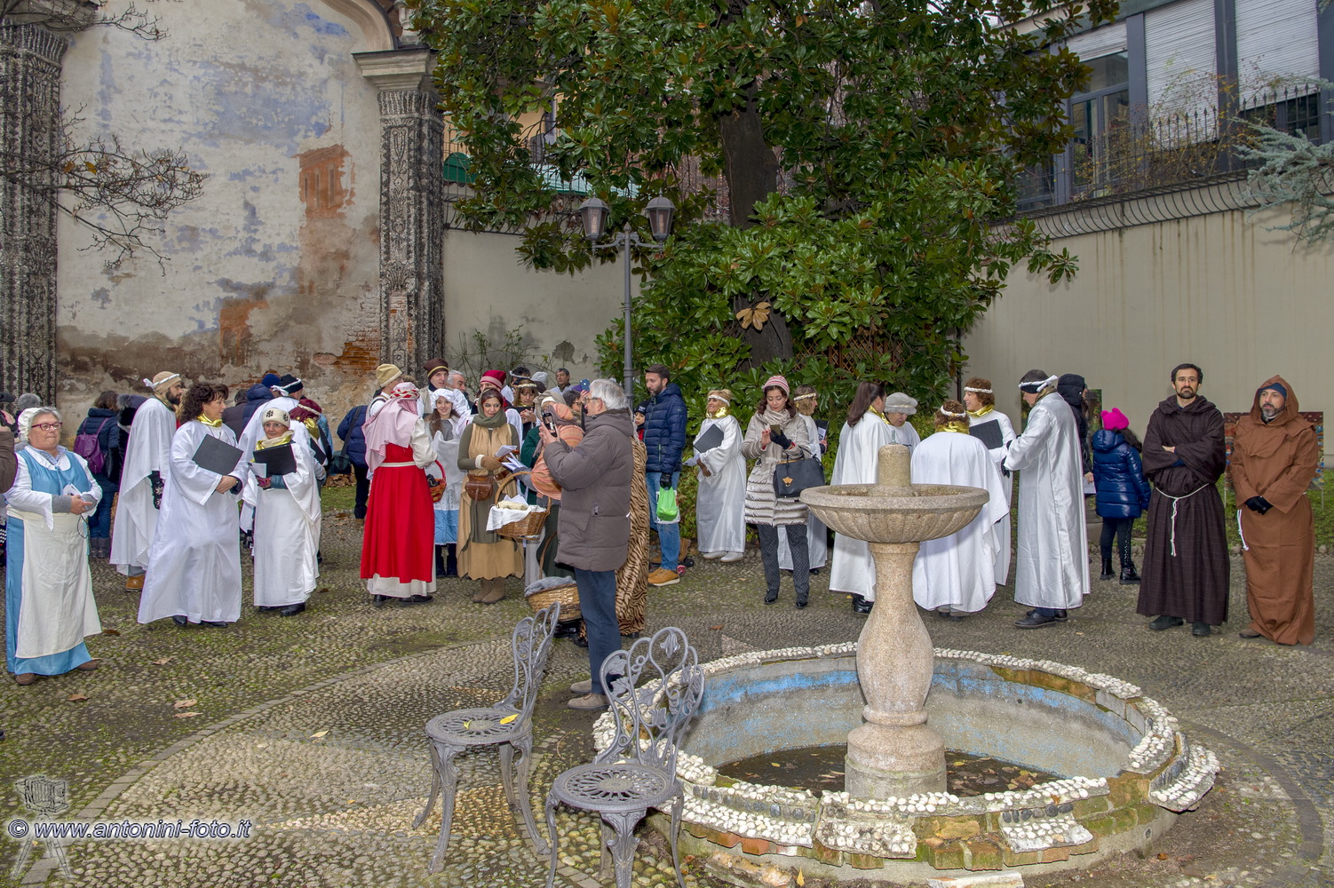 Foto 090 di 155