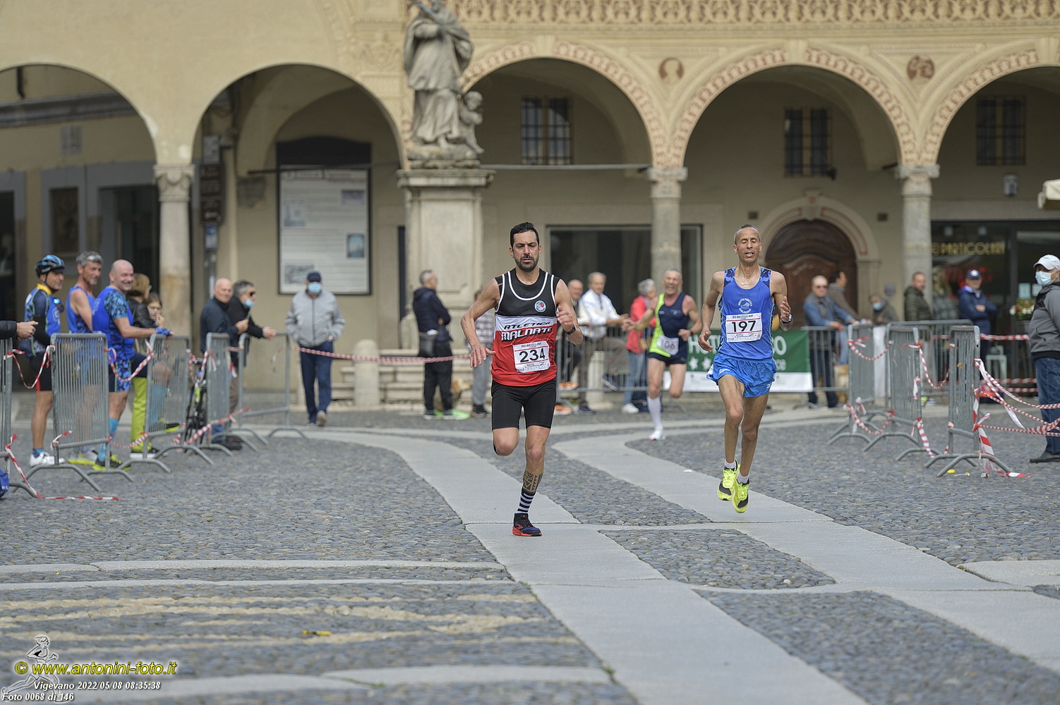 Foto 0068 di 146