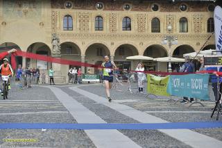 Foto 0018 di 146