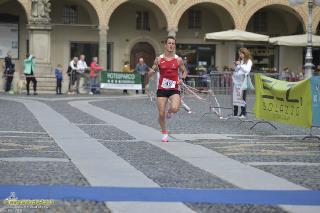 Foto 0032 di 146