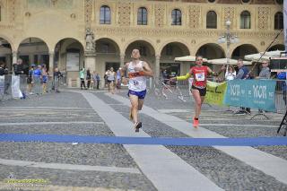 Foto 0042 di 146
