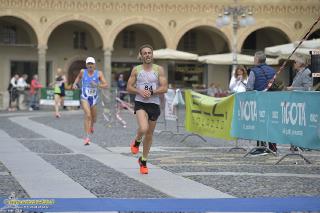Foto 0046 di 146