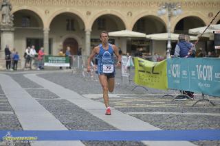 Foto 0106 di 146