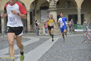 Foto 0022 di 145