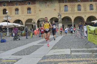 Foto 0041 di 145