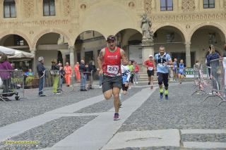 Foto 0045 di 145