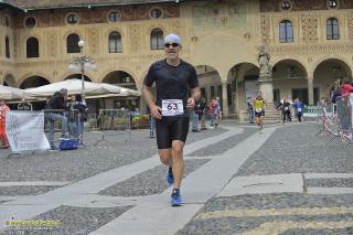 Foto 0071 di 145
