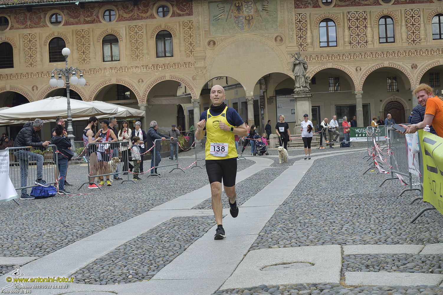 Foto 0060 di 146