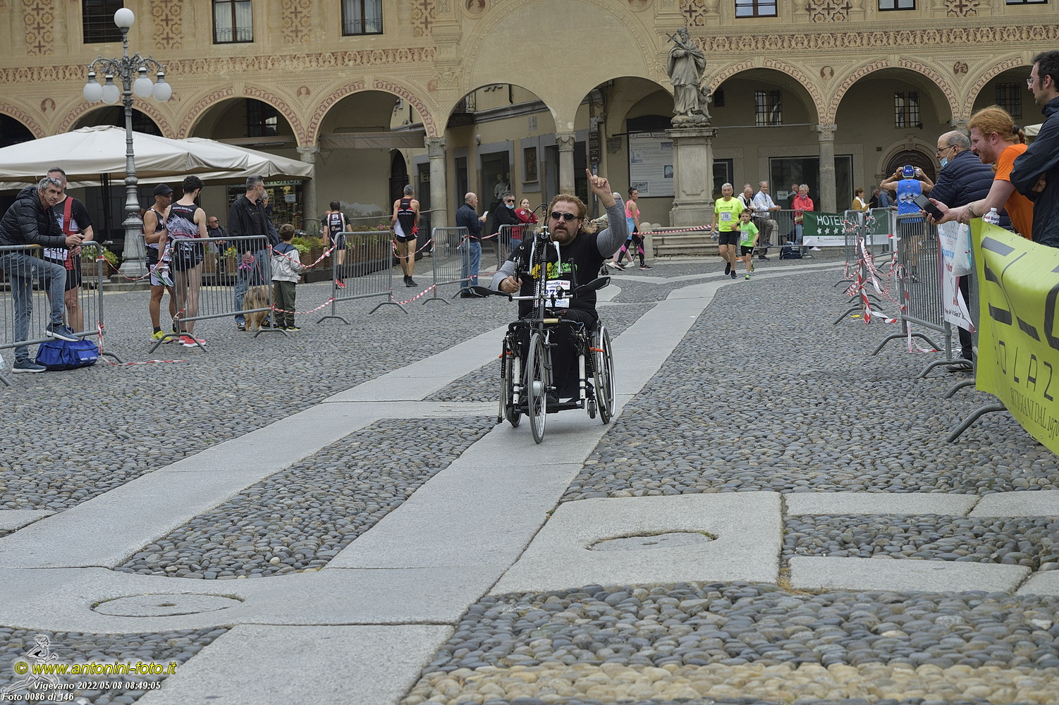 Foto 0086 di 146