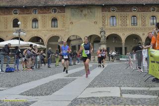 Foto 0018 di 146
