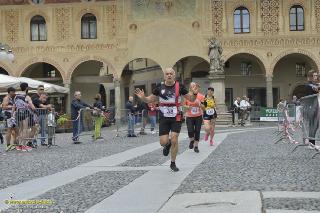 Foto 0020 di 146