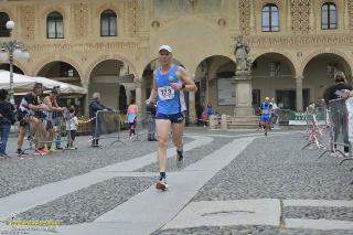 Foto 0033 di 146
